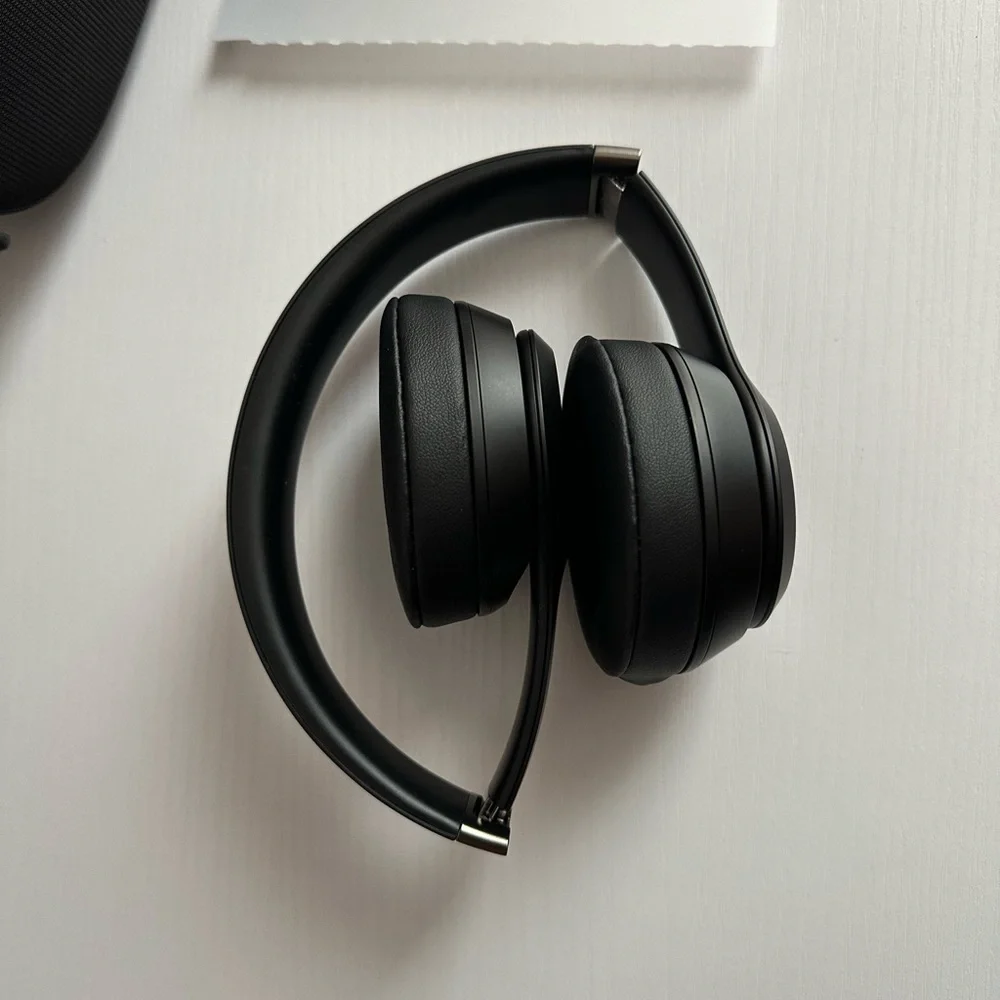 Solo 4 Wireless Headphones - Black